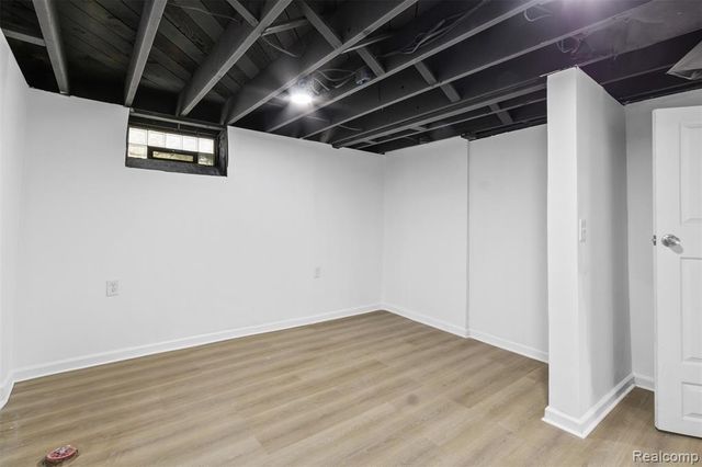 20232 Braile Street, Detroit, MI 48219