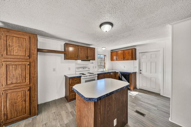 1155 Stonewall RD, Blue Ridge, VA 24064