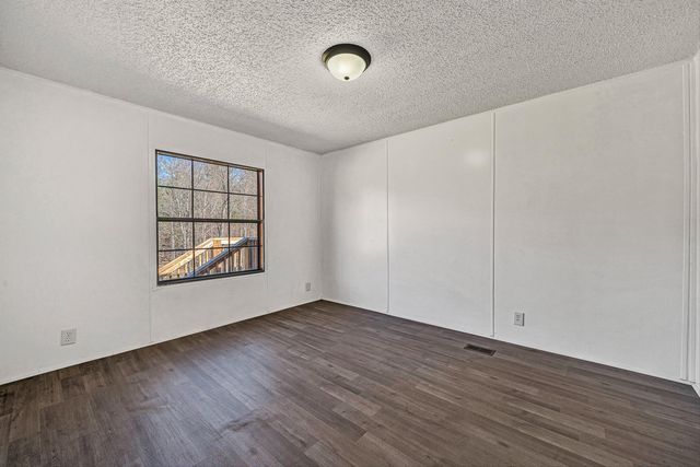 1155 Stonewall RD, Blue Ridge, VA 24064