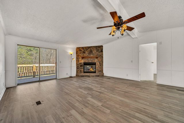 1155 Stonewall RD, Blue Ridge, VA 24064