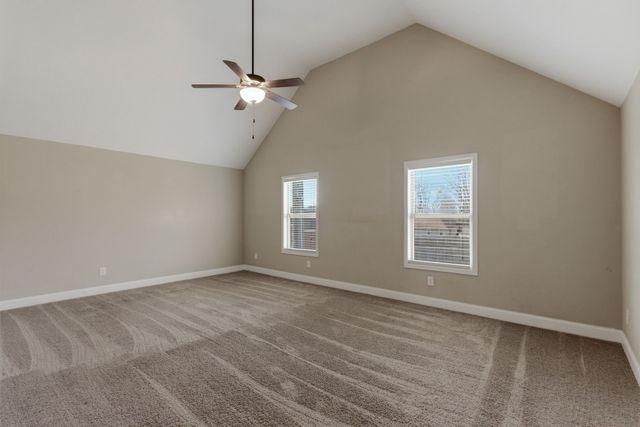 1749 Auburn Ln, Columbia, TN 38401