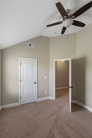 1749 Auburn Ln, Columbia, TN 38401