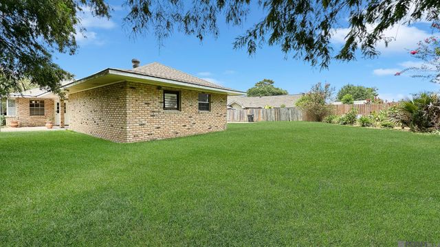 1740 Rue Crozat, Baton Rouge, LA 70810