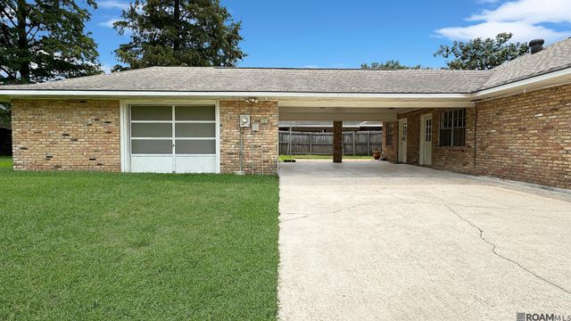 1740 Rue Crozat, Baton Rouge, LA 70810