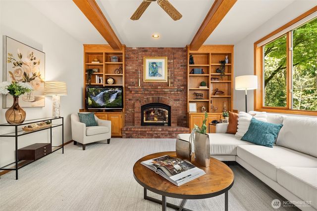 16526 232nd Avenue NE, Woodinville, WA 98077
