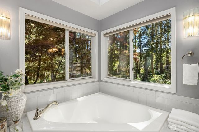 16526 232nd Avenue NE, Woodinville, WA 98077