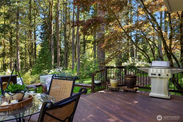 16526 232nd Avenue NE, Woodinville, WA 98077