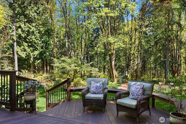 16526 232nd Avenue NE, Woodinville, WA 98077