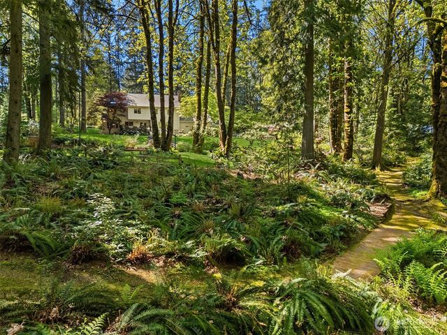 16526 232nd Avenue NE, Woodinville, WA 98077