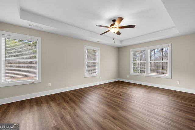 79 Lamb Road, Moreland, GA 30259