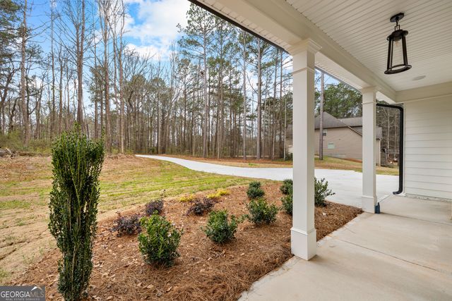 79 Lamb Road, Moreland, GA 30259