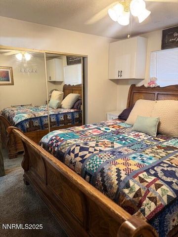 604 Oakwood Drive APT 1, Sparks, NV 89431