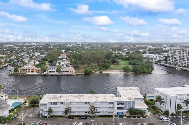 1001 N Riverside Drive 104, Pompano Beach, FL 33062