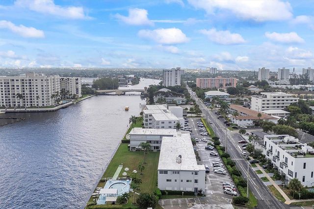 1001 N Riverside Drive 104, Pompano Beach, FL 33062