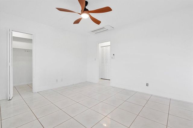 1001 N Riverside Drive 104, Pompano Beach, FL 33062