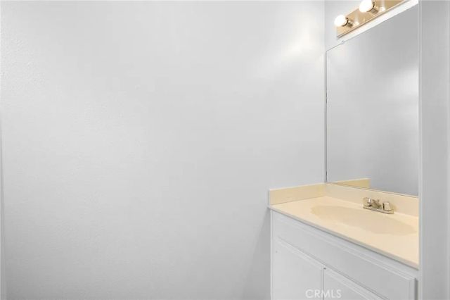 11038 Camarillo Street 13, North Hollywood, CA 91602