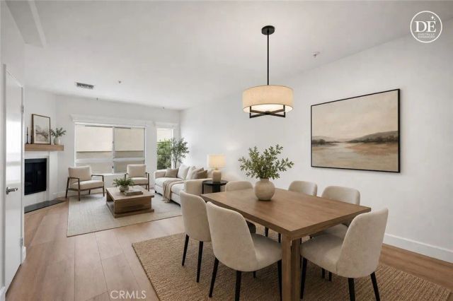 11038 Camarillo Street 13, North Hollywood, CA 91602