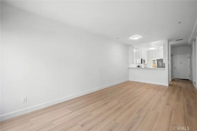 11038 Camarillo Street 13, North Hollywood, CA 91602