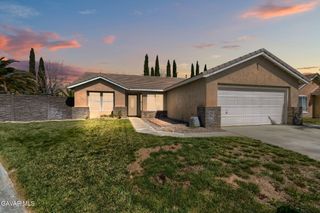 6157 W Avenue J4, Lancaster, CA 93536
