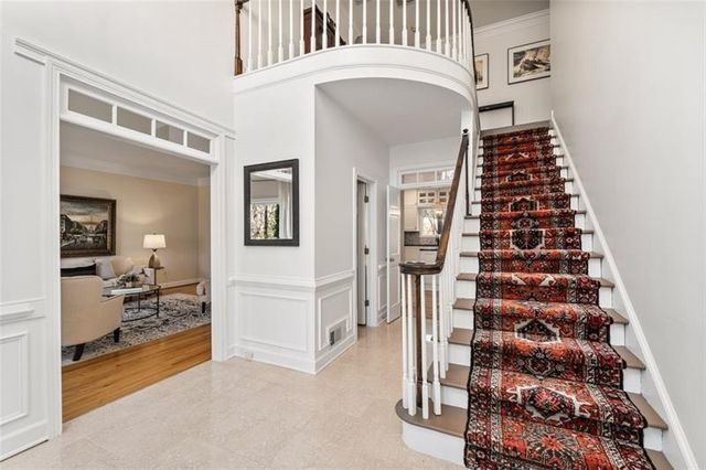 9570 Huntcliff Trace, Sandy Springs, GA 30350