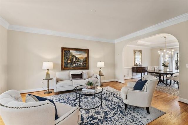 9570 Huntcliff Trace, Sandy Springs, GA 30350