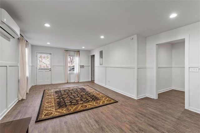 9570 Huntcliff Trace, Sandy Springs, GA 30350