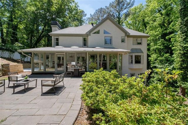 9570 Huntcliff Trace, Sandy Springs, GA 30350