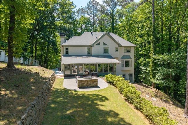 9570 Huntcliff Trace, Sandy Springs, GA 30350