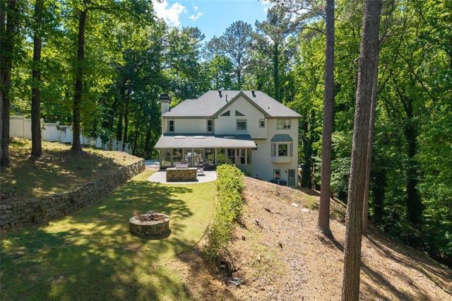 9570 Huntcliff Trace, Sandy Springs, GA 30350