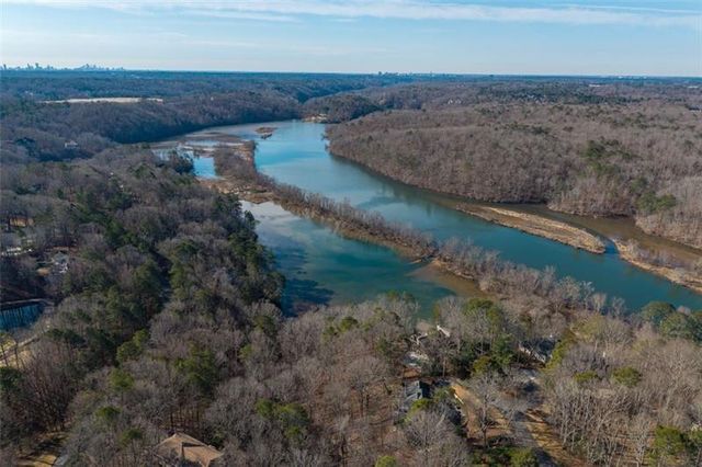 9570 Huntcliff Trace, Sandy Springs, GA 30350