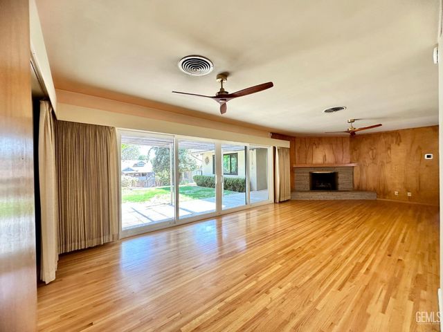 1135 Princeton Avenue, Bakersfield, CA 93305