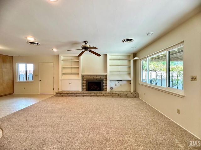 1135 Princeton Avenue, Bakersfield, CA 93305
