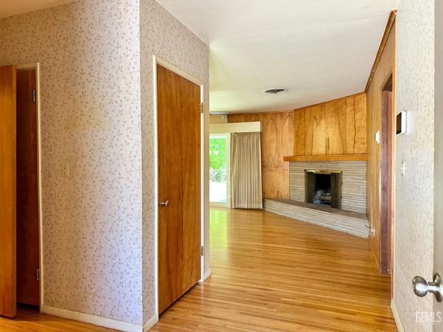 1135 Princeton Avenue, Bakersfield, CA 93305