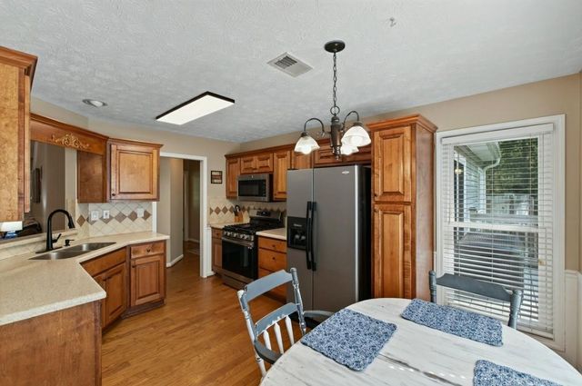 210 Kim Trail, Stockbridge, GA 30281