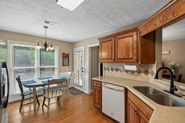 210 Kim Trail, Stockbridge, GA 30281