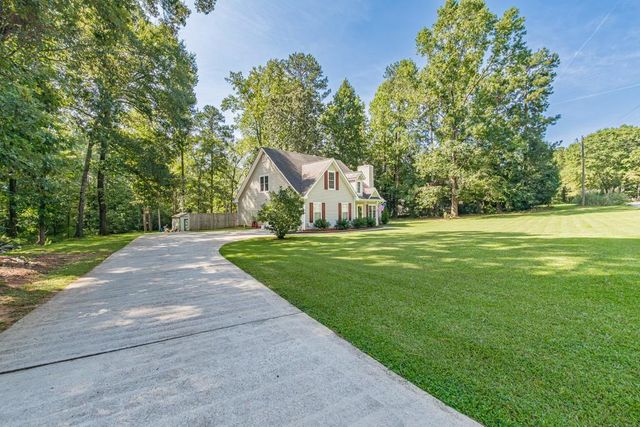 210 Kim Trail, Stockbridge, GA 30281