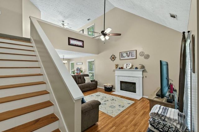 210 Kim Trail, Stockbridge, GA 30281