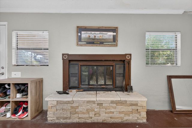1401 Old Garner Road, Weatherford, TX 76088