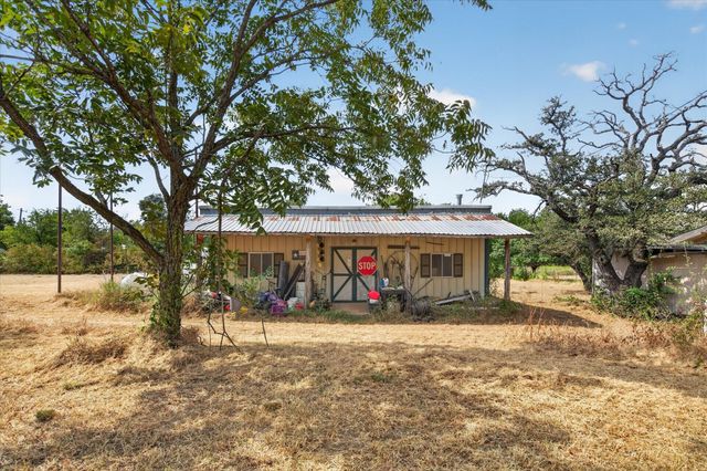 1401 Old Garner Road, Weatherford, TX 76088