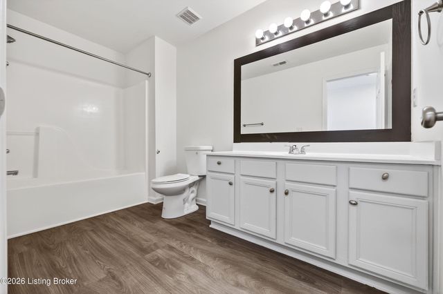 10735 Copper Ridge Dr, Louisville, KY 40241