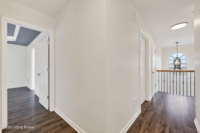 10735 Copper Ridge Dr, Louisville, KY 40241