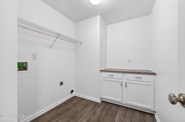 10735 Copper Ridge Dr, Louisville, KY 40241