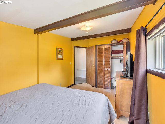 337 6TH Ave, Seaside, OR 97138