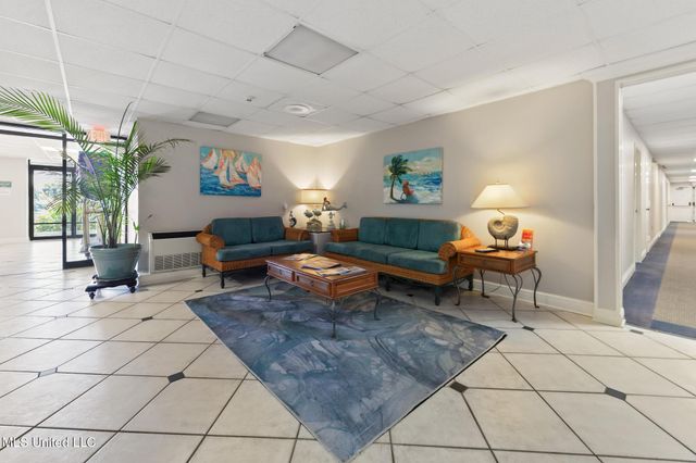 1130 Beach Boulevard, 408, Biloxi, MS 39530