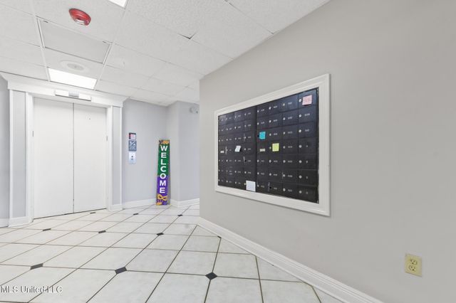 1130 Beach Boulevard, 408, Biloxi, MS 39530