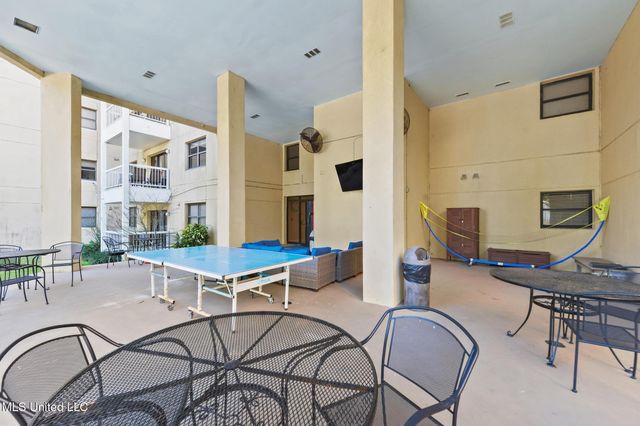 1130 Beach Boulevard, 408, Biloxi, MS 39530