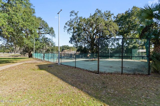 1130 Beach Boulevard, 408, Biloxi, MS 39530