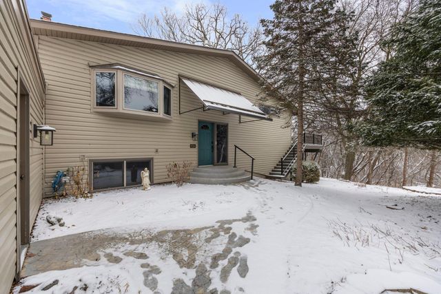 9708 Mill Creek Drive, Eden Prairie, MN 55347