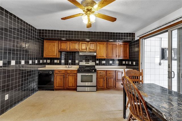 31 Albert Street, Cheektowaga, NY 14043