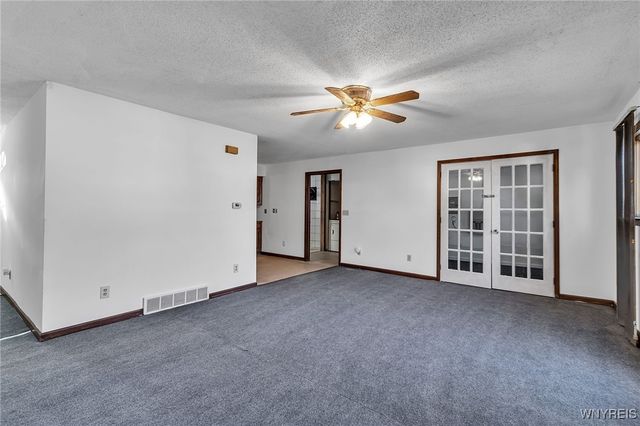 31 Albert Street, Cheektowaga, NY 14043